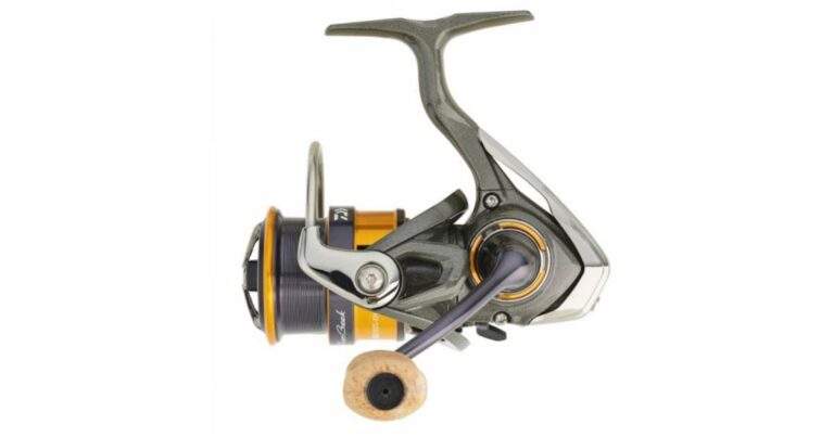 Daiwa Naviják 22 Silvercreek X LT 2500S-XH recenze, kde koupit nejlevněji