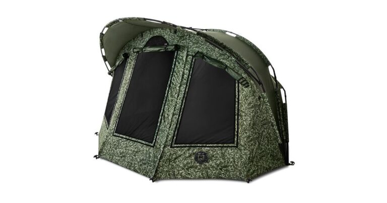 Bivak na zimu: co musí splňovat 4-season model